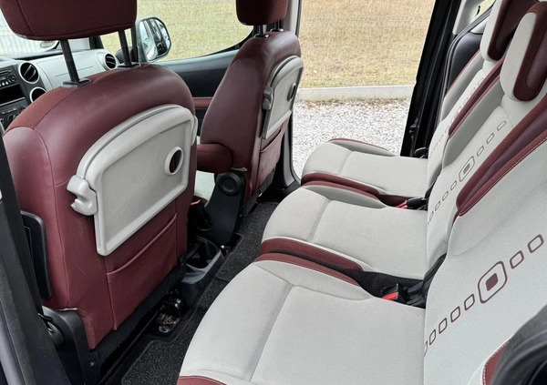Citroen Berlingo cena 22800 przebieg: 252000, rok produkcji 2009 z Chełmek małe 232